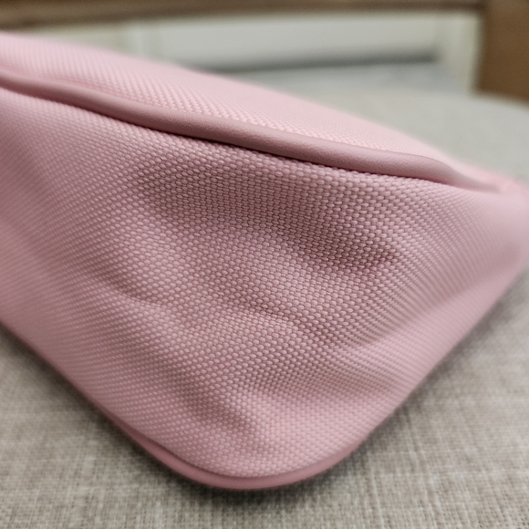 ⚡️Like NEW!!⚡️Burberry Nova Check Trimmed Cosmetic Pouch/clutch! - Picture 3 of 13